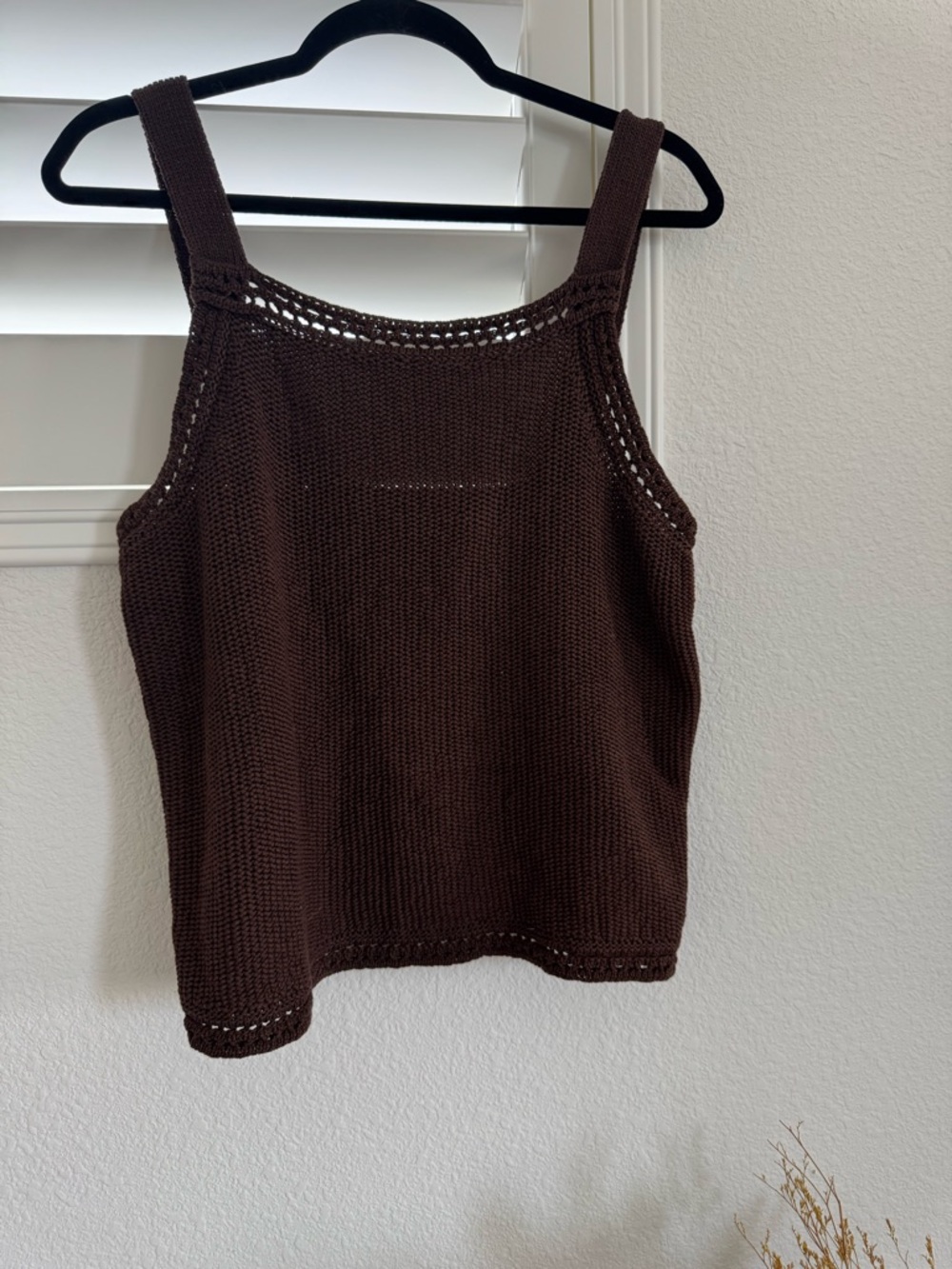 Banana Republic Women's Brown Knit Tank Top size